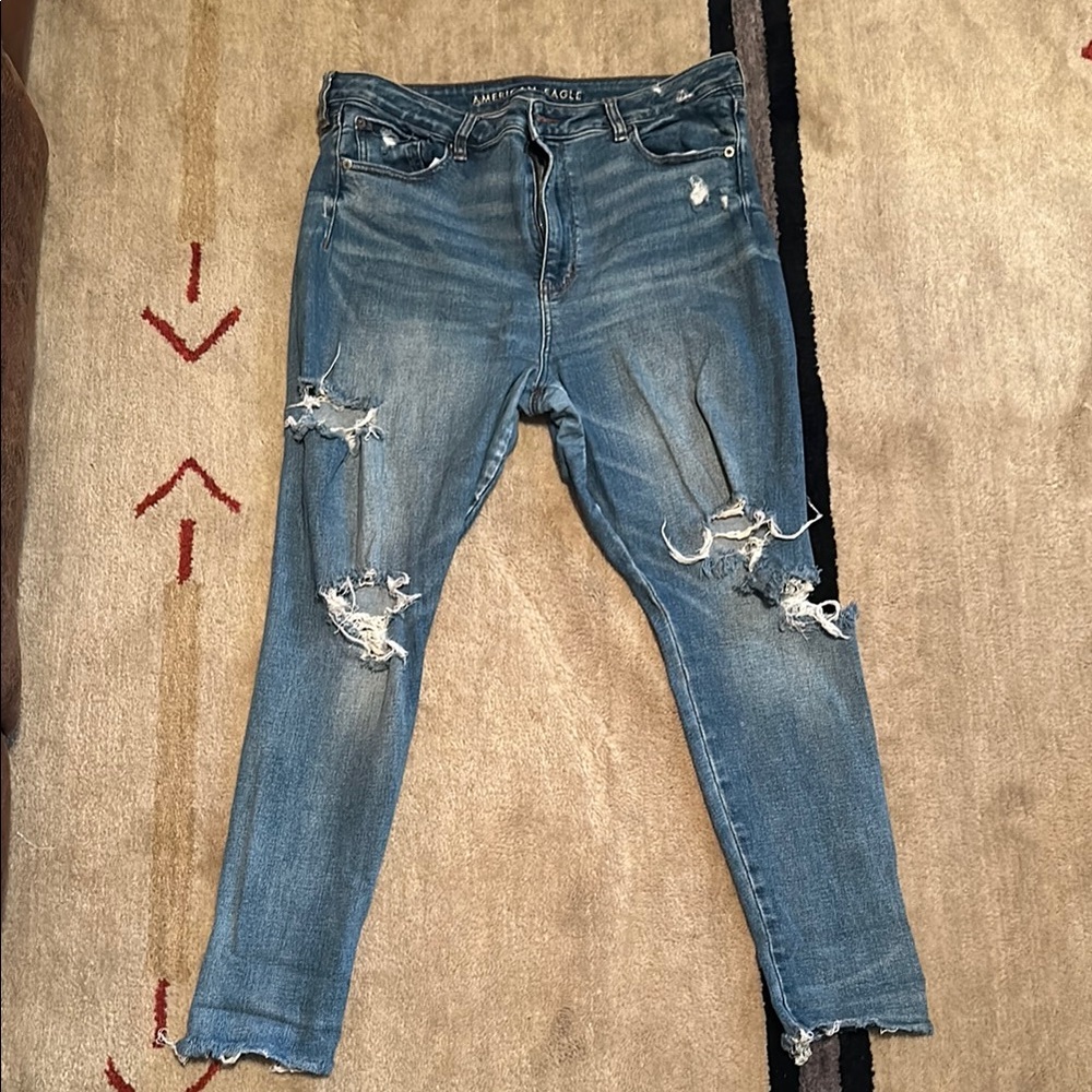 American Eagle Super Hi-Rise Jegging 16 Short